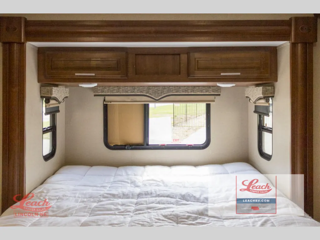 2018 Forest River Georgetown 5 Series GT5 36B5, Photos photo 28