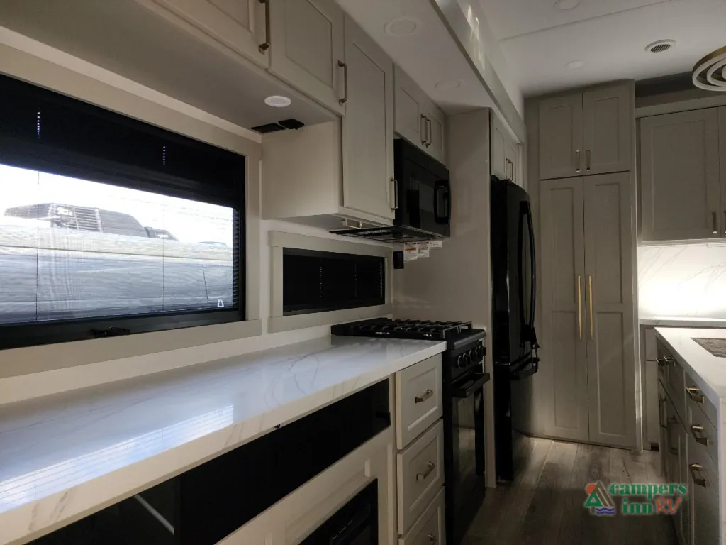 2025 Brinkley Model G 4100, Photos photo 23