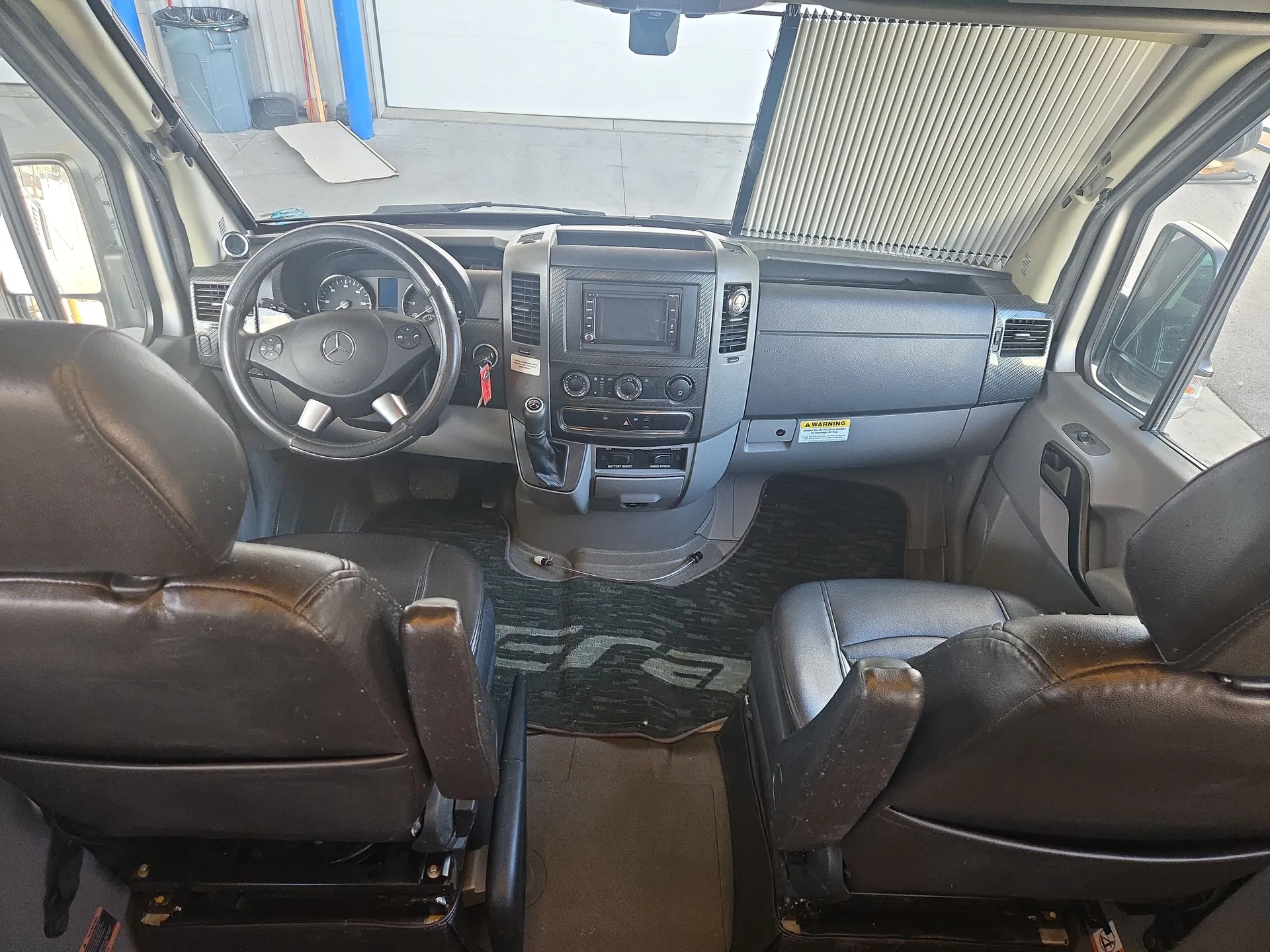 2017 Winnebago Era 70X — front