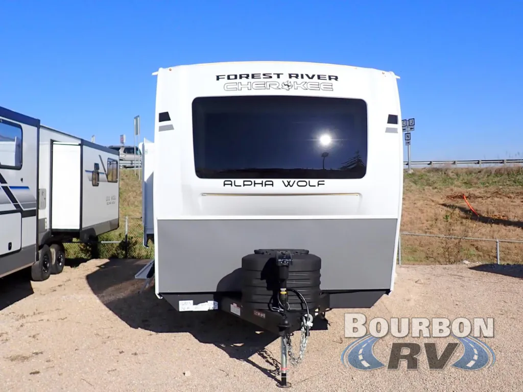 2026 Forest River Cherokee Alpha Wolf 26RL, Photos photo 5