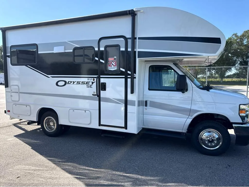 2027 Entegra Coach Odyssey SE 20LF - Photo 2