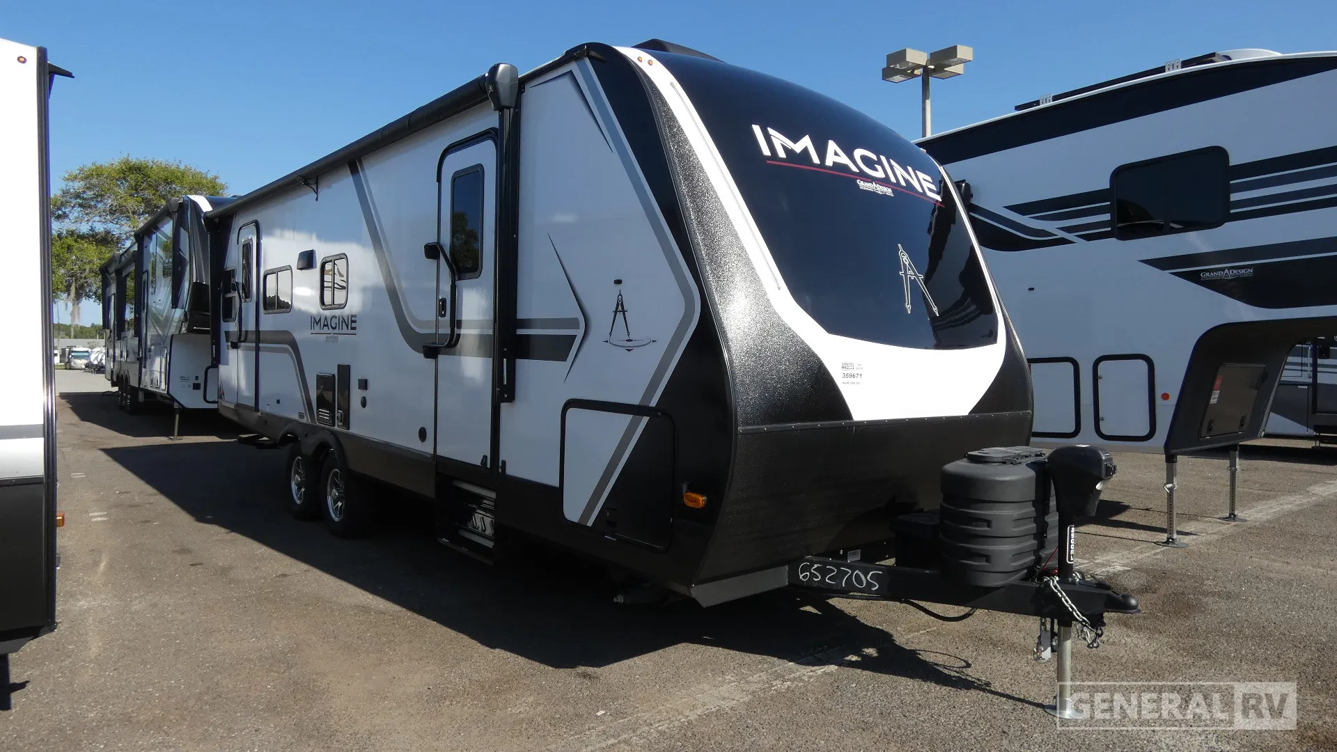 2025 Grand Design Imagine 2500RL - Photo 2