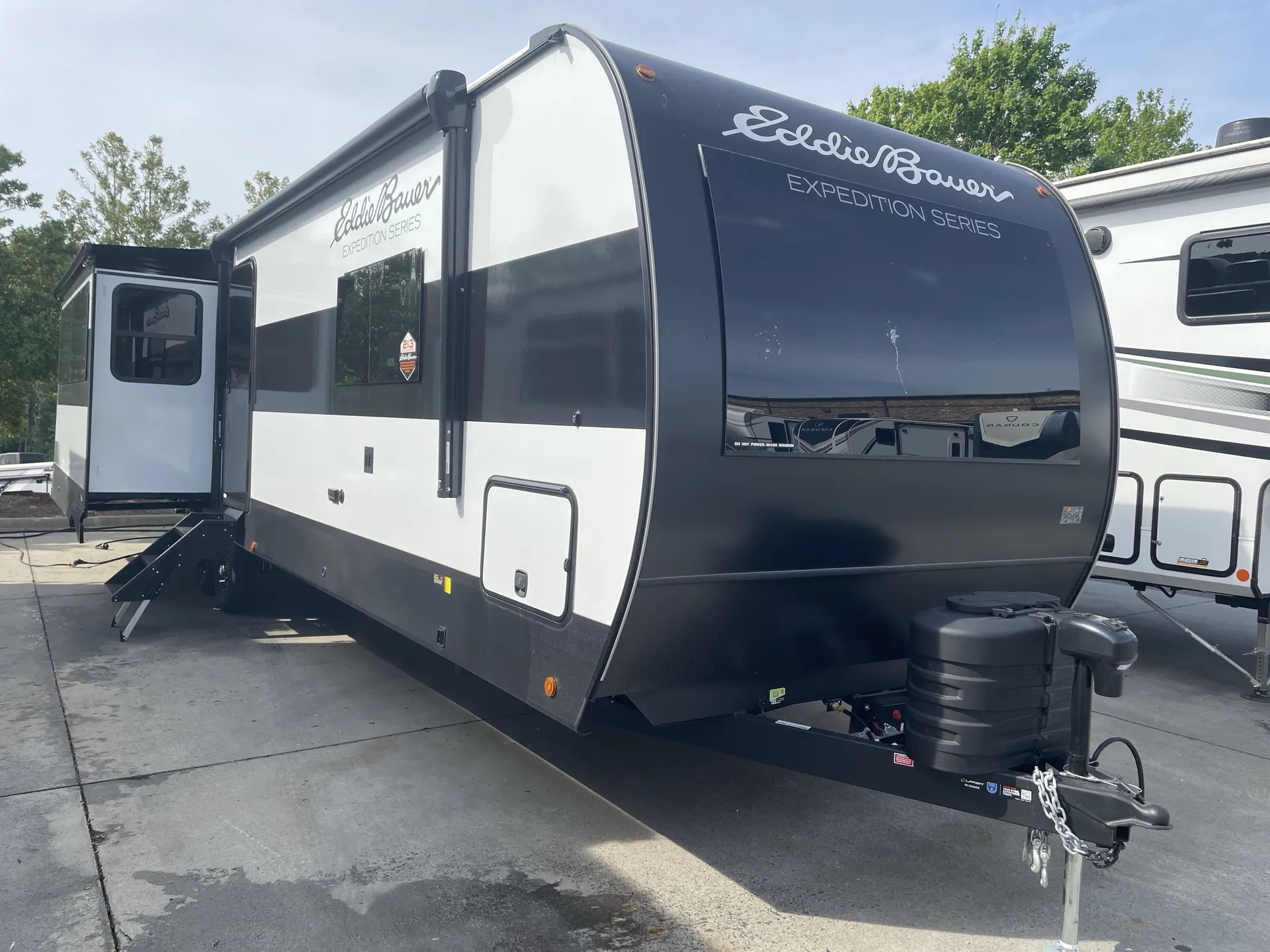 2026 dutchmen Eddie Bauer Expedition 345RL - Photo 2