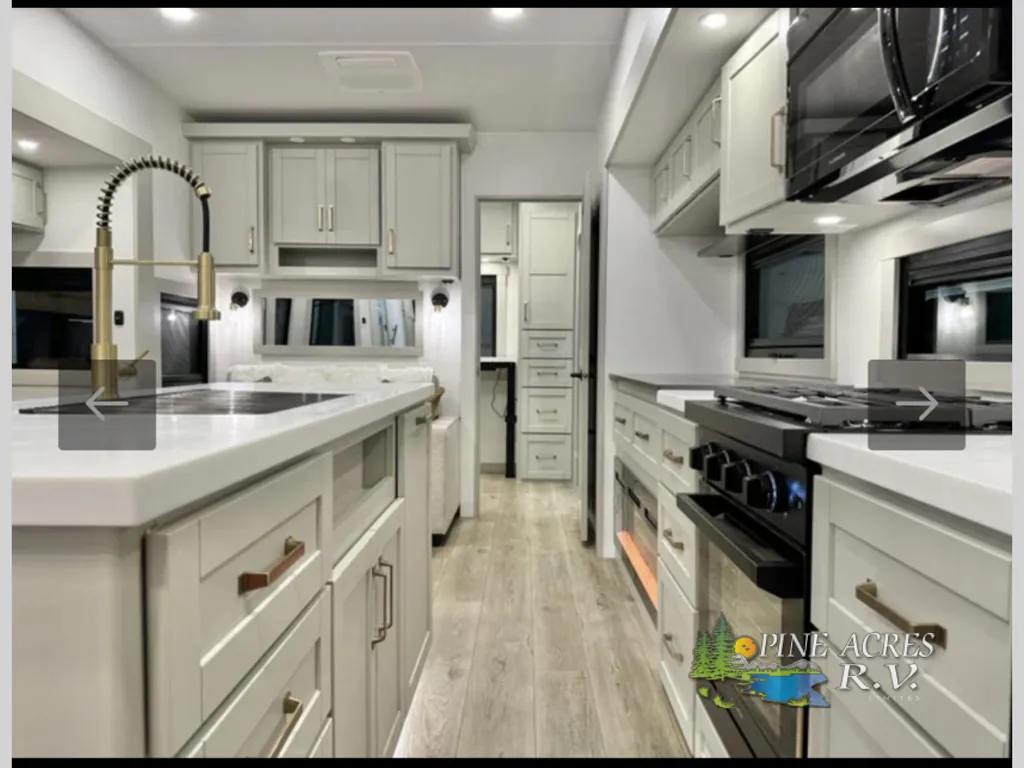 2026 Brinkley Model Z 3515, Photos photo 35