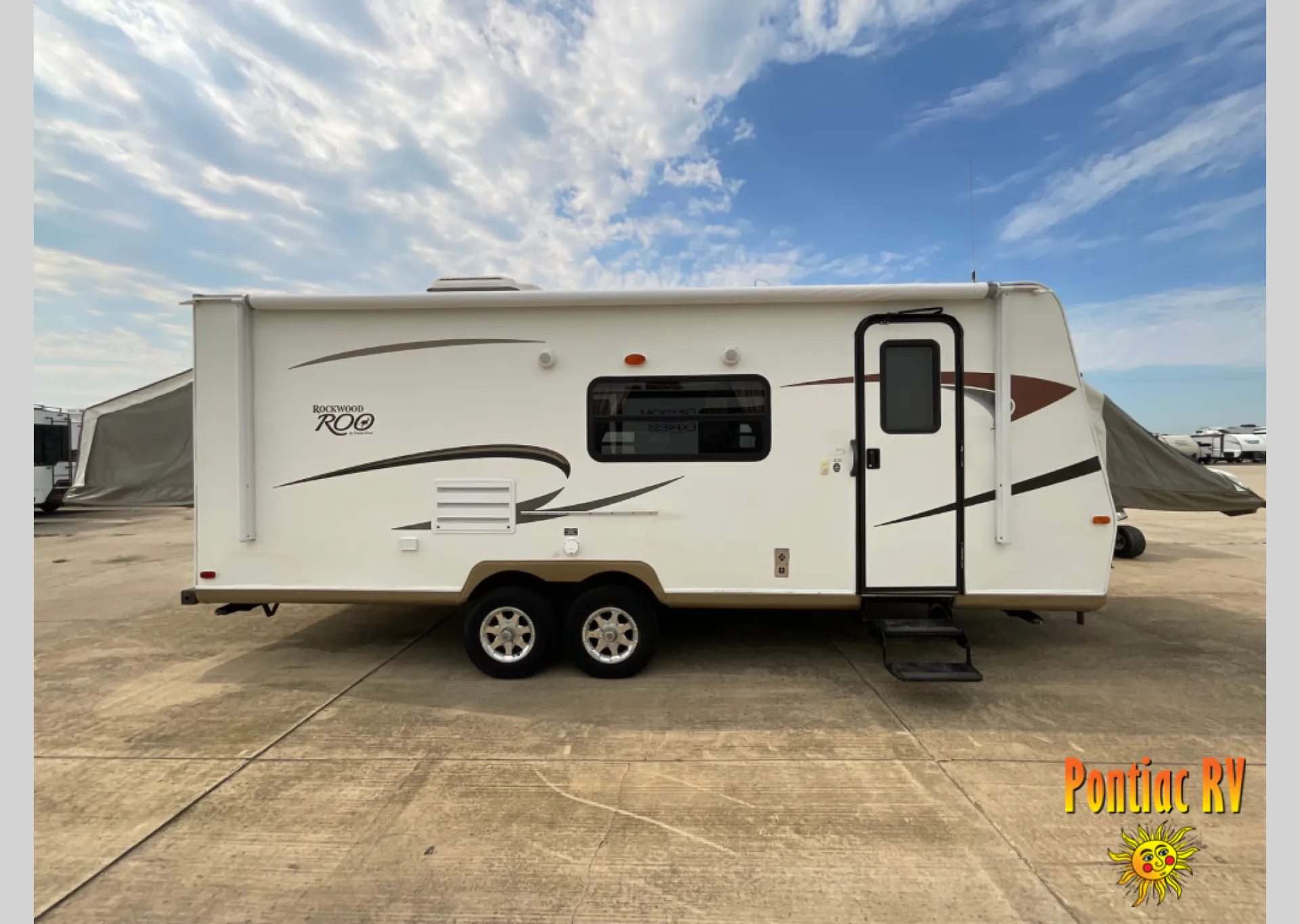2011 Forest River Rockwood Roo 23RS - Photo 2