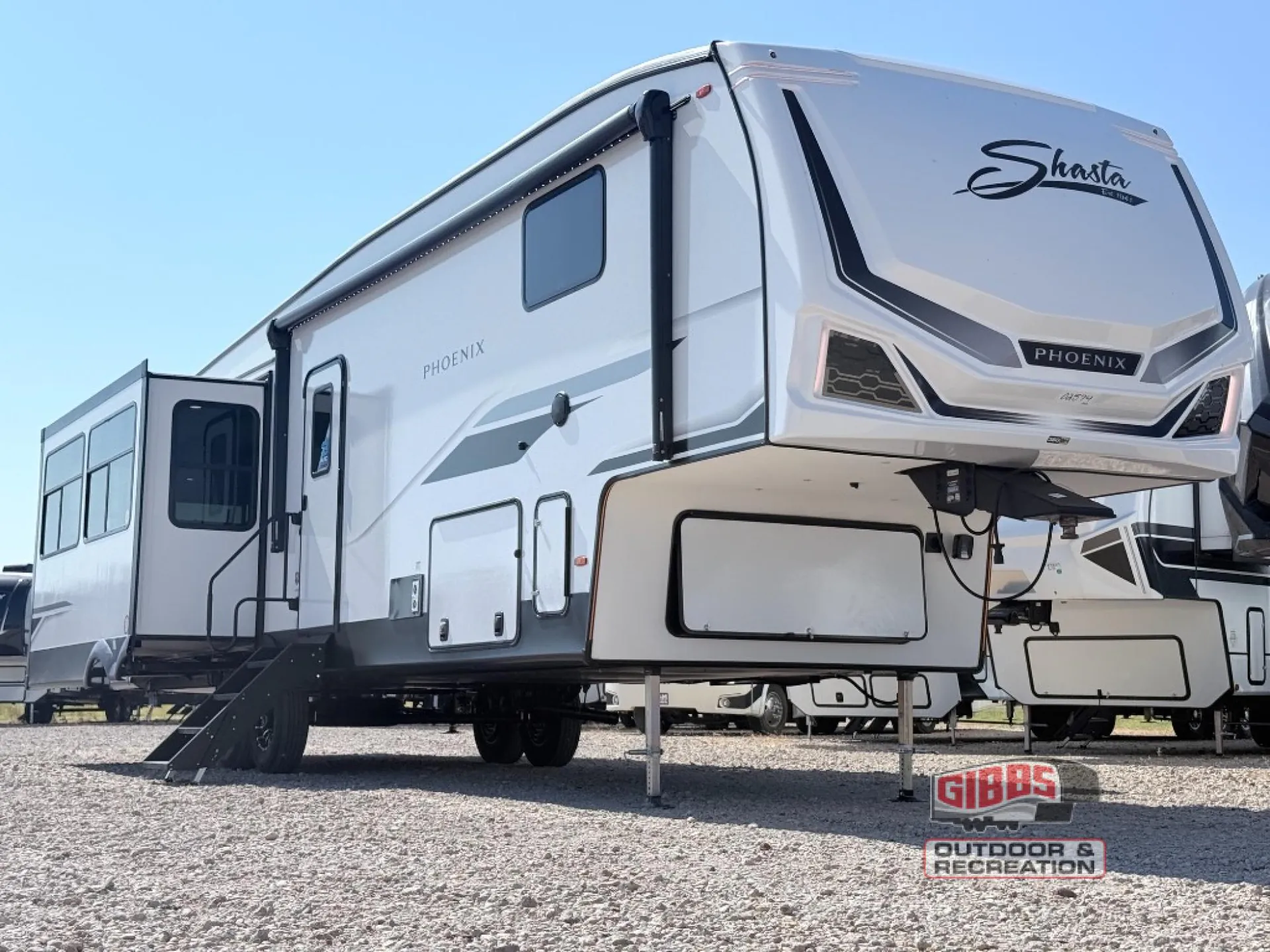 2027 Shasta Phoenix 360BH - Photo 2