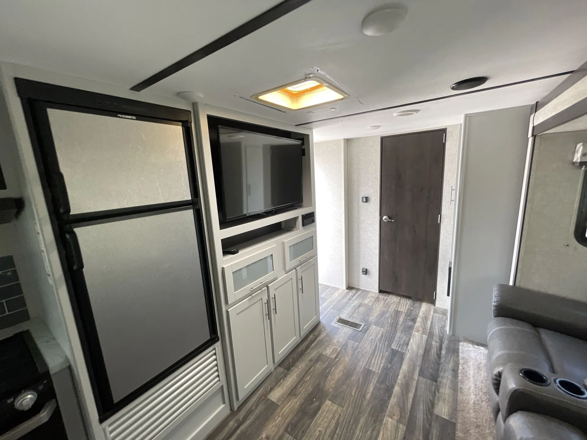 2020 Keystone Bullet 261RBS — living area main