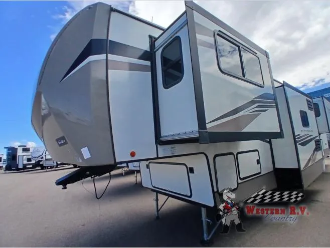 2023 Forest River Wildwood Heritage Glen Elite Series 36FL - Photo 2