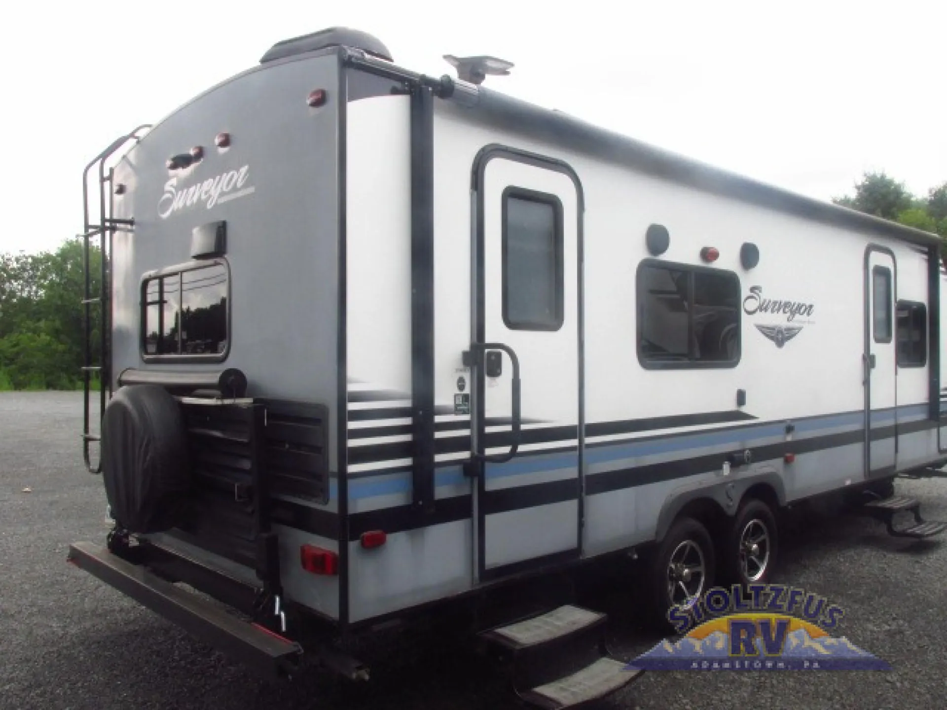2017 Forest River Surveyor 264RKS — Photo 5