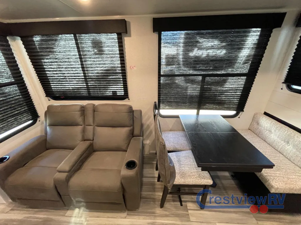 2026 Jayco Jay Flight Bungalow 401FLTS DS, Photos photo 13
