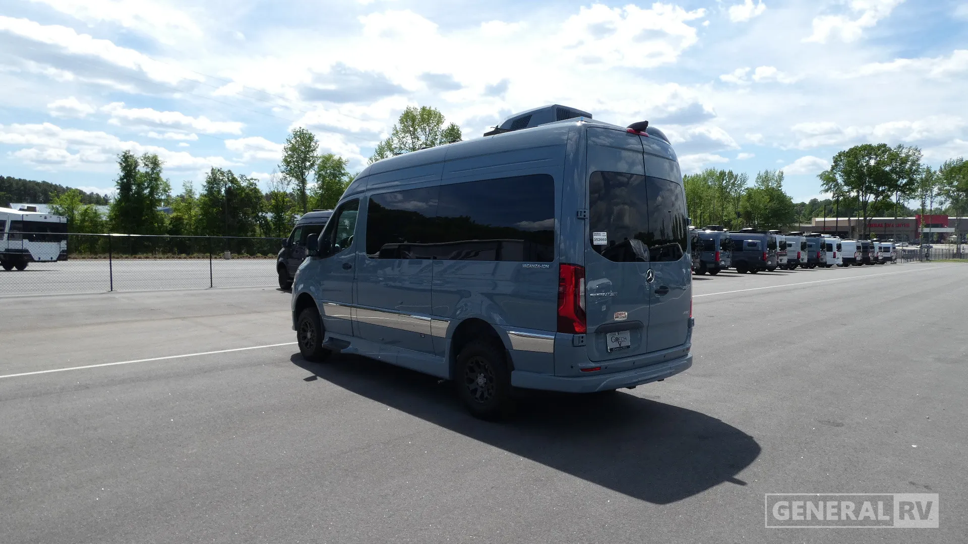 2027 Grech Motors Vacanza-ion 19AWD - Photo 4