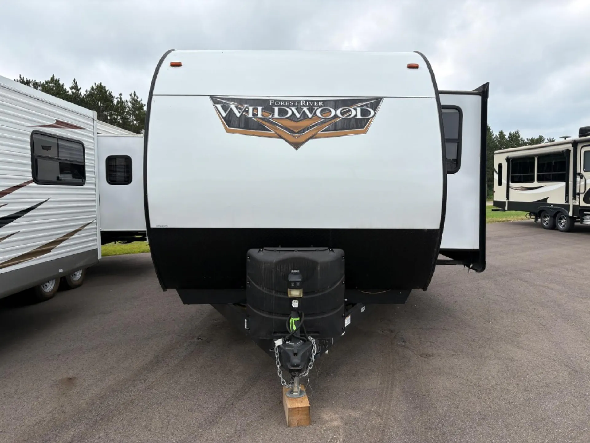 2020 Forest River Wildwood 33TS - Photo 2