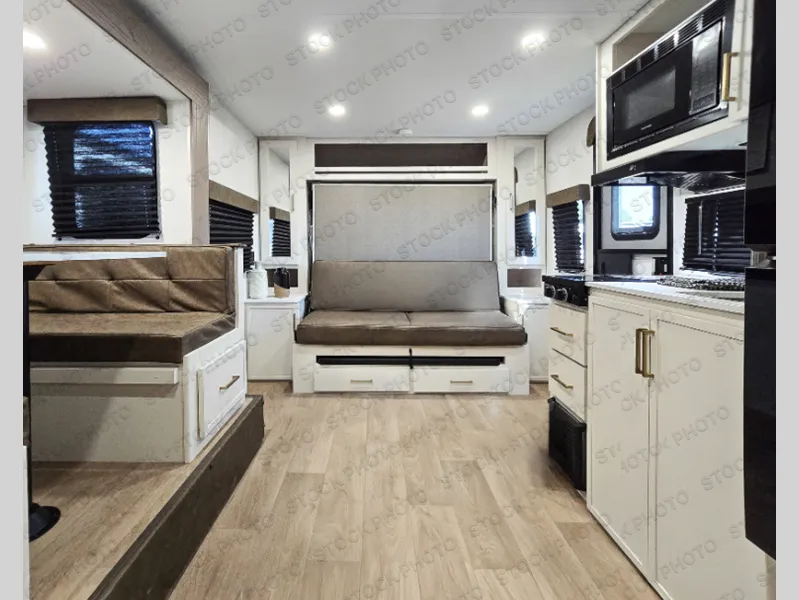 2027 Grand Design Transcend One 161BH - Photo 4
