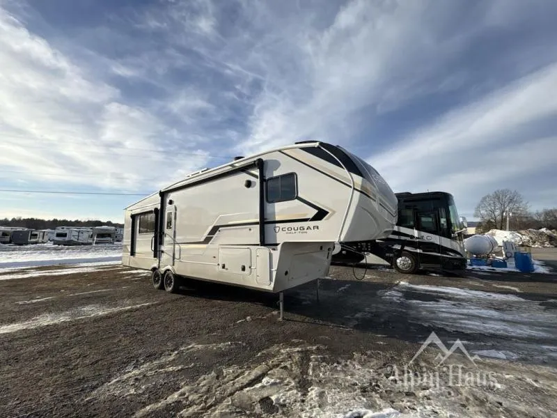 2026 Keystone Cougar Half-Ton 29MBD - Photo 3
