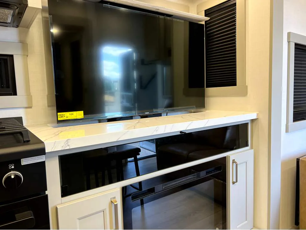 2026 Brinkley Model G 3520, Photos photo 11
