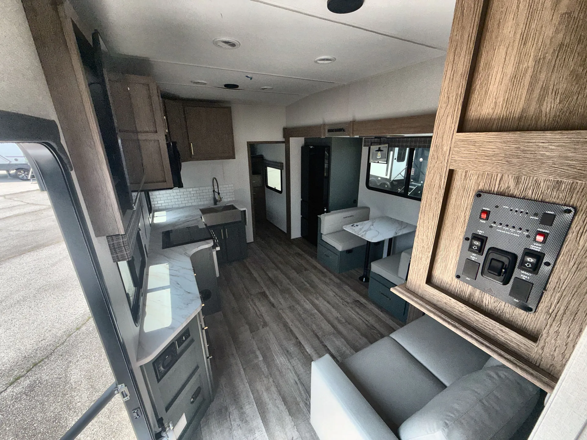 2025 Heartland Eddie Bauer Signature 3000BH — living area main