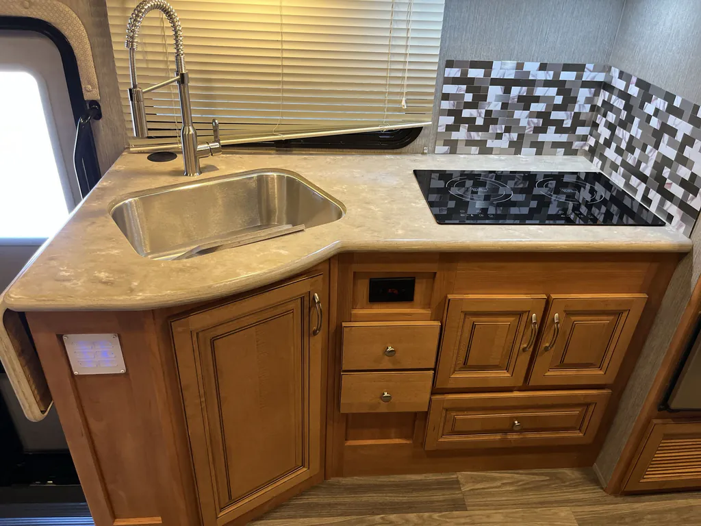 2019 nexus rv Ghost 36DS, Photos photo 12