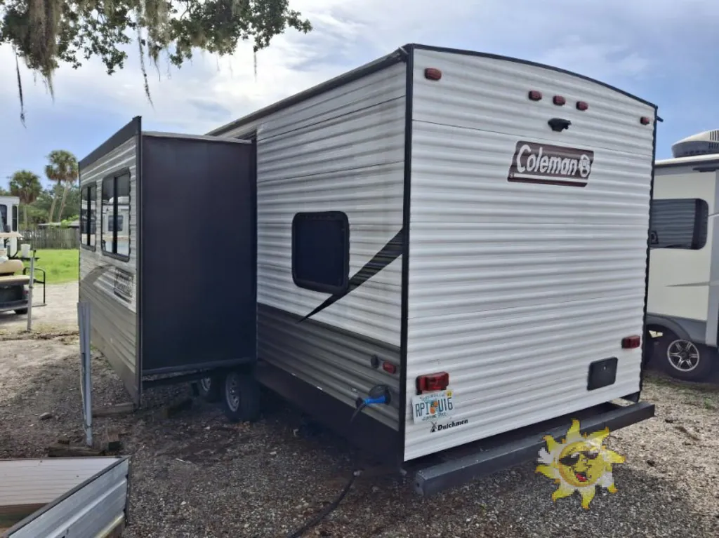 2021 Dutchmen Coleman Lantern 263BH, Photos photo 22