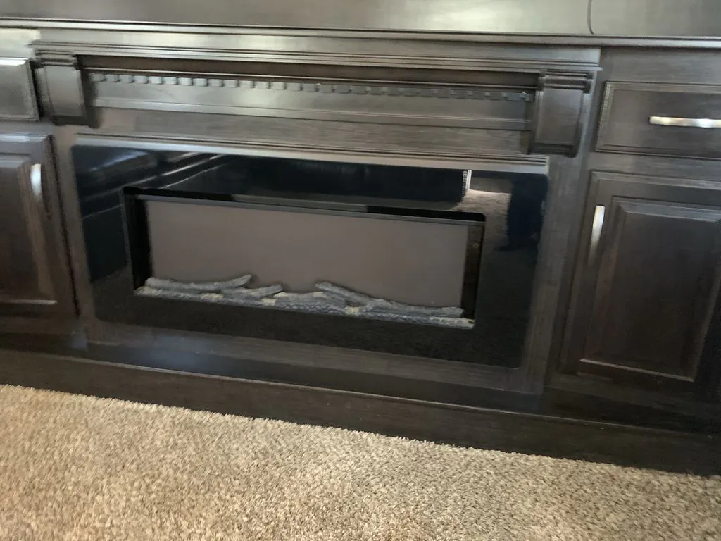 2018 Grand Design Momentum 376TH, Photos photo 14