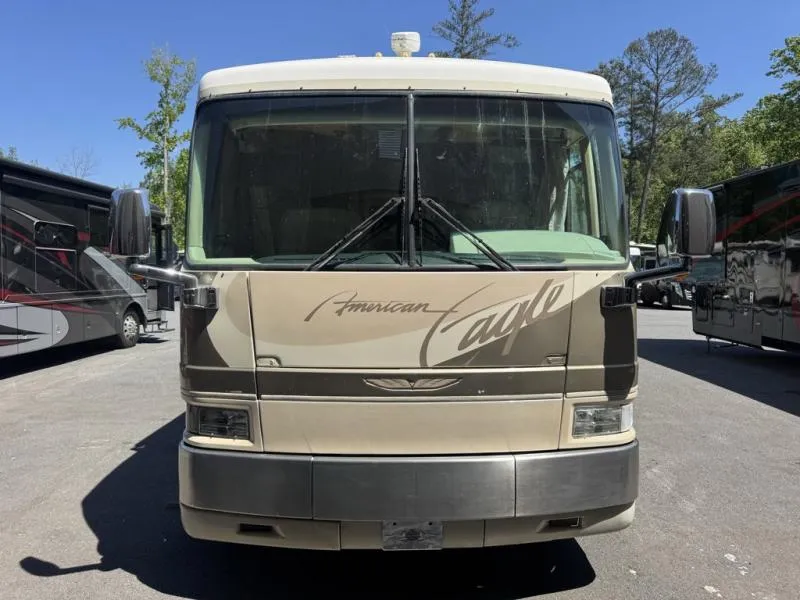 1999 American Coach American Eagle 40EVS - Photo 2