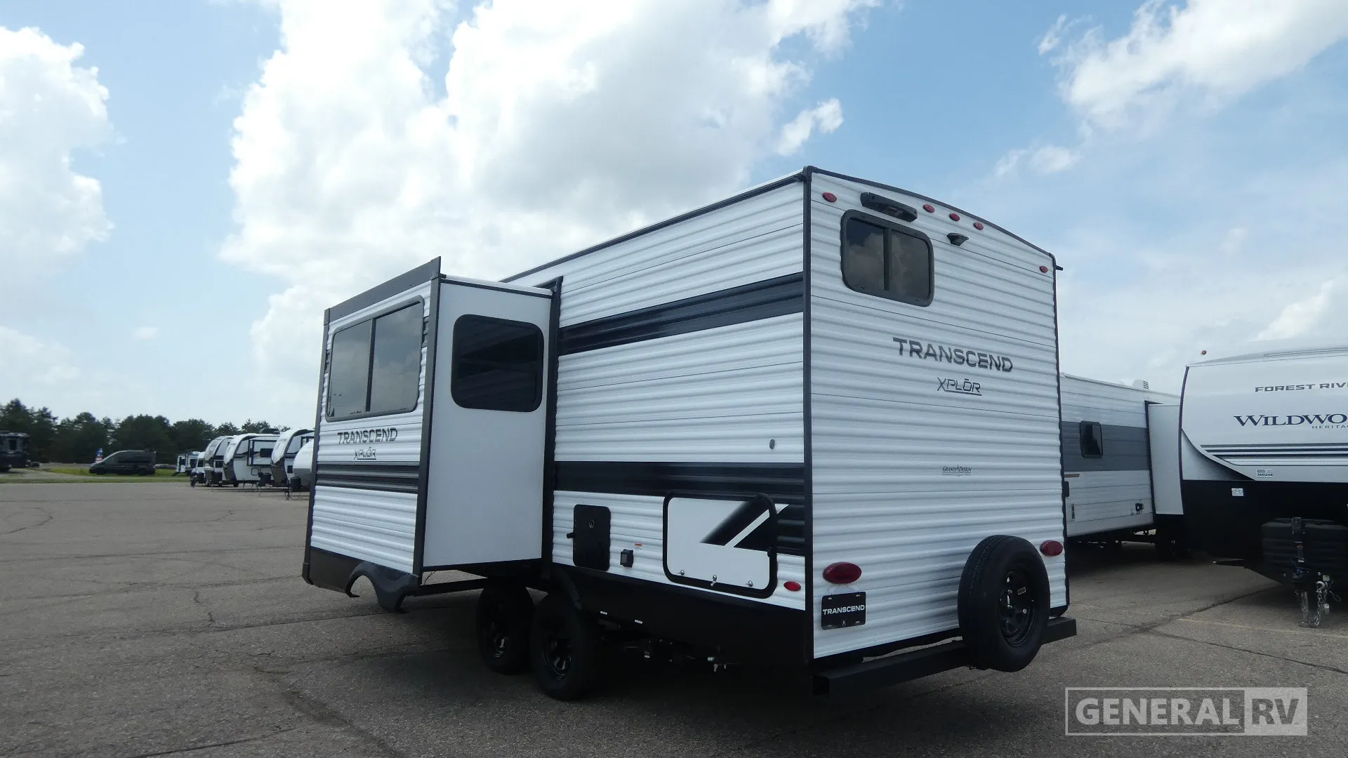 2027 Grand Design Transcend Xplor 23BHX - Photo 4