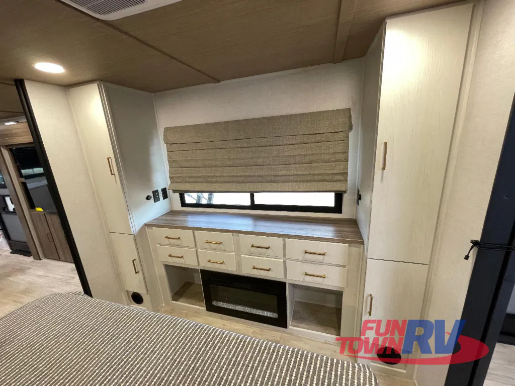 2026 Forest River Vibe Extreme Lite 2500FIK, Photos photo 32
