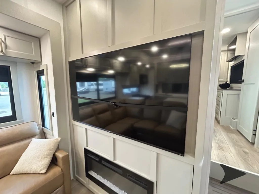 2025 Brinkley Model G 3250, Photos photo 37