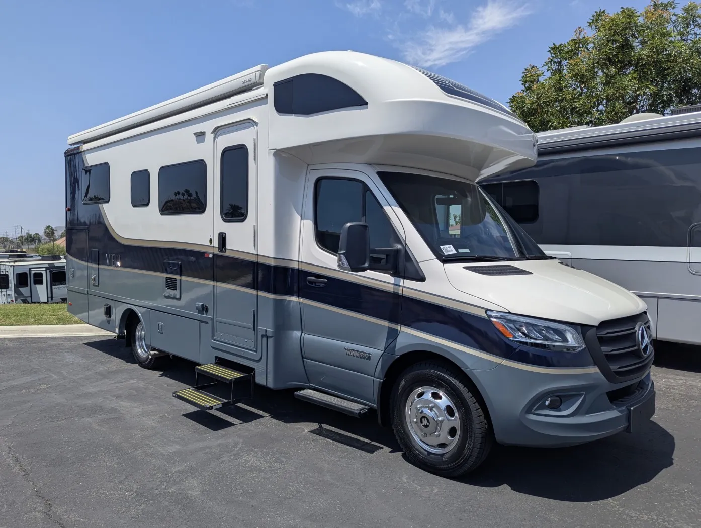 2027 Winnebago View 24R - Photo 2
