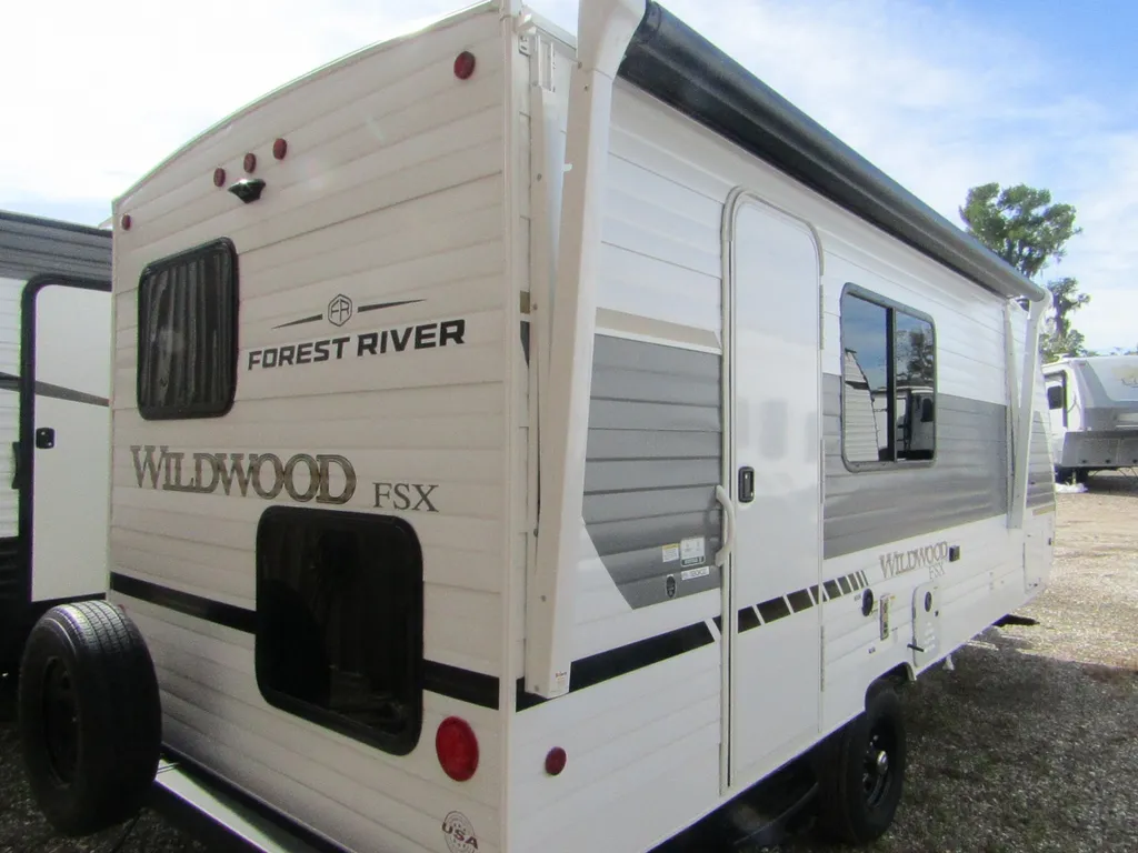 2026 Forest River Wildwood FSX 180ICE, Photos photo 2