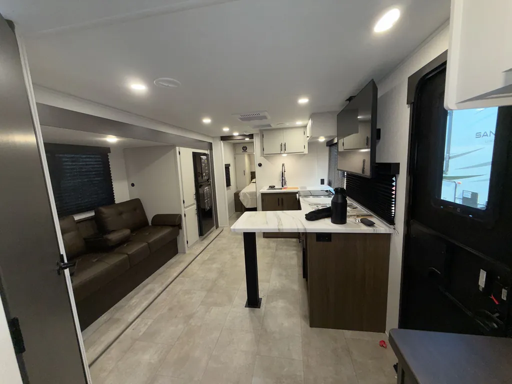 2027 Forest River Tracer 255DS, Photos photo 12