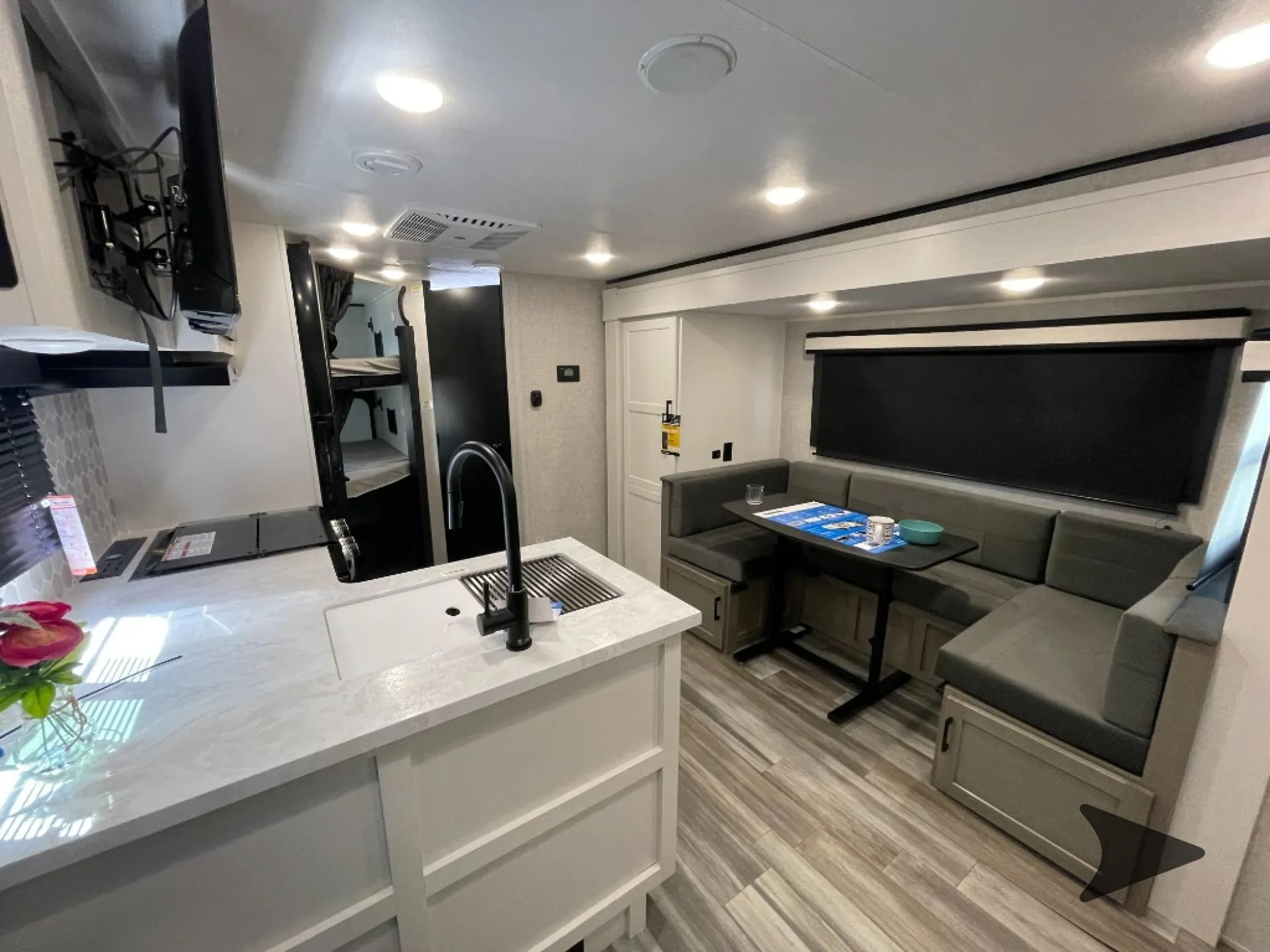 2026 Jayco Jay Feather 21MBH - Photo 3