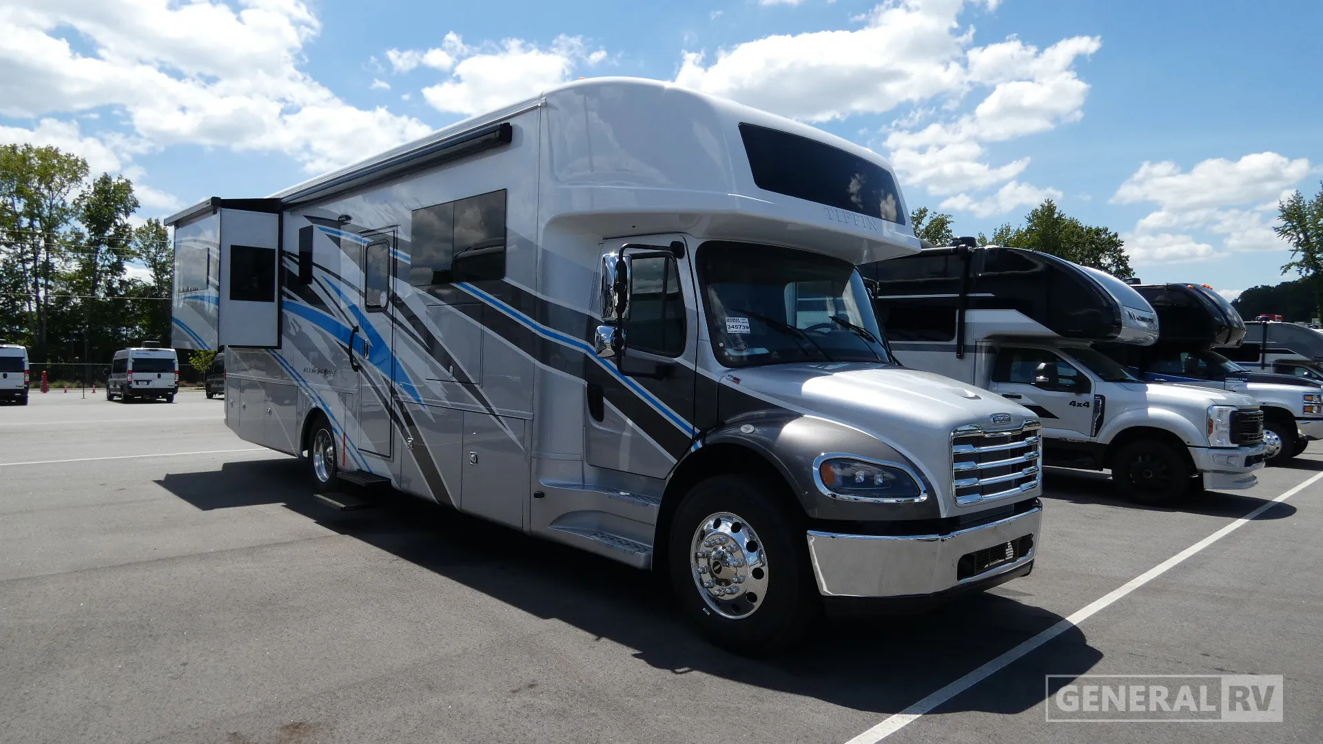 2027 Tiffin Allegro Bay 34 DB dealer photo 1 from General RV