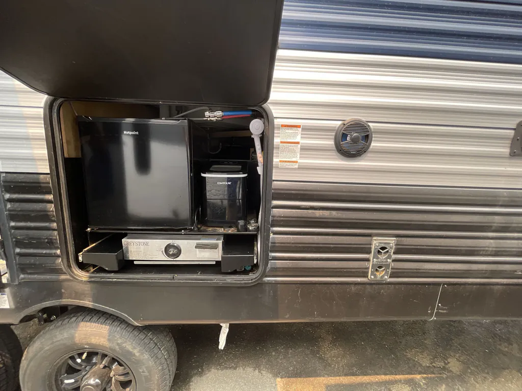 2022 Forest River Cherokee 306MM, Photos photo 21