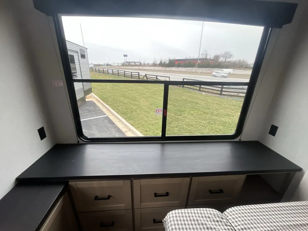 2026 Jayco Jay Flight Bungalow 401FLTS DS, Photos photo 31