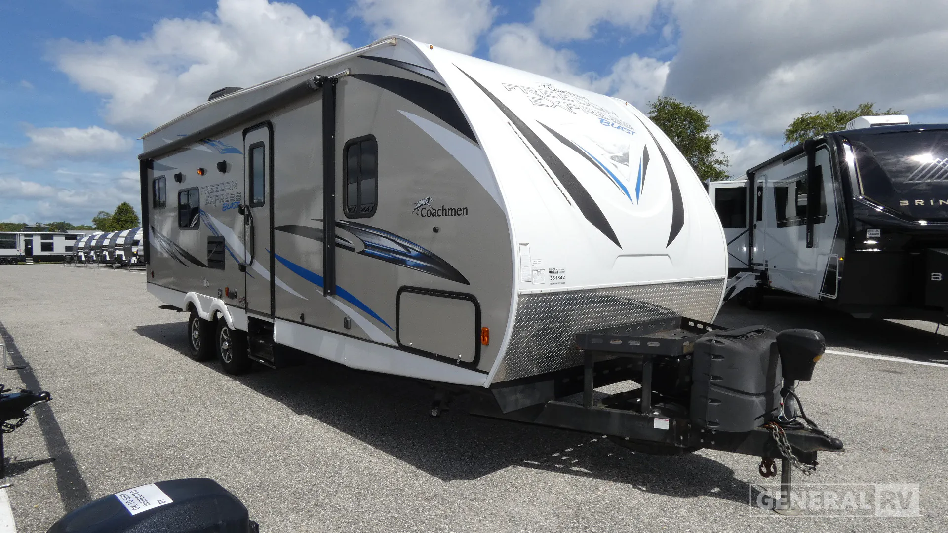 2018 Coachmen Freedom Express Blast 271 BL - Photo 2