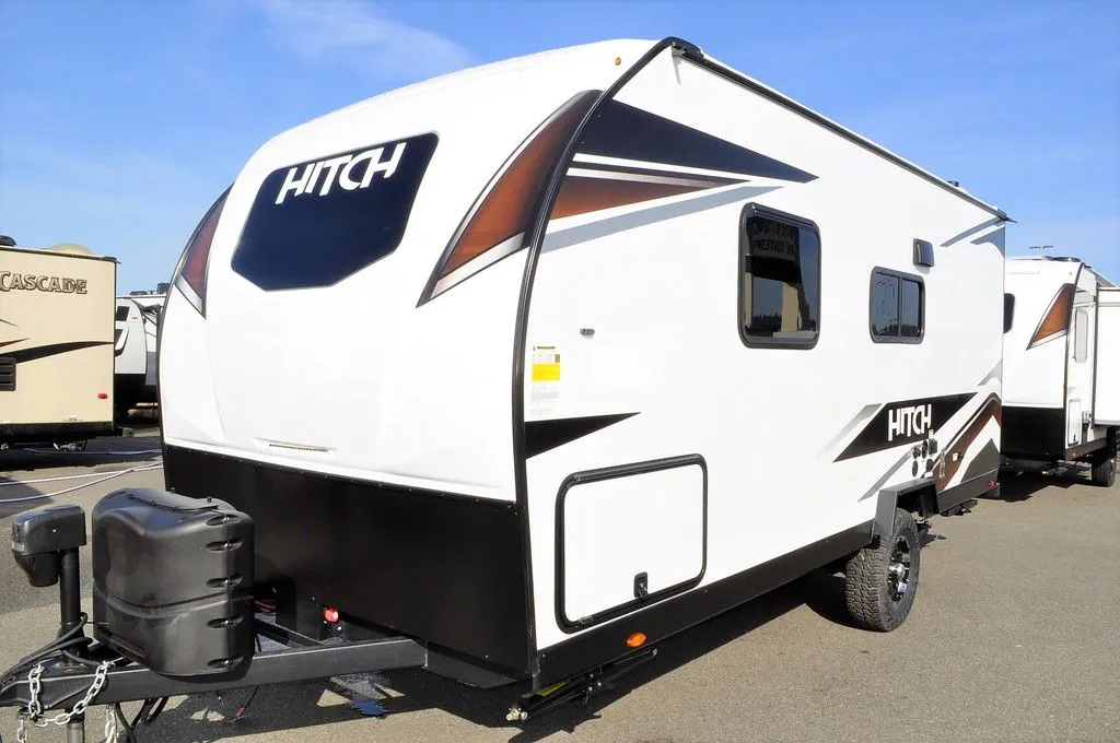 2023 Cruiser RV Hitch 18MRB - Photo 3
