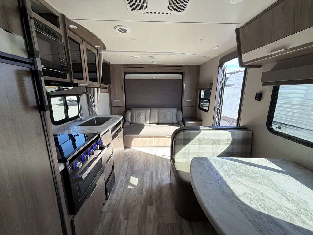 2021 Grand Design Imagine XLS 21BHE, Photos photo 3