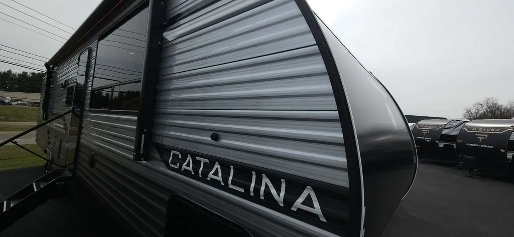 2026 Coachmen Catalina Legacy 343BHTS-DEN - Main photo
