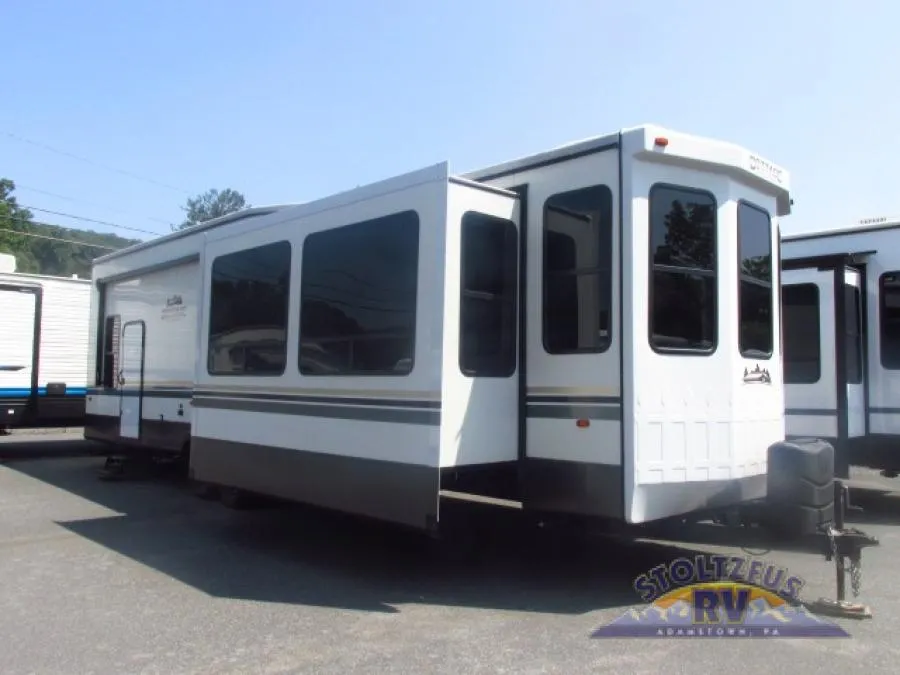 2023 Forest River Cedar Creek Cottage 40CDL - Photo 2