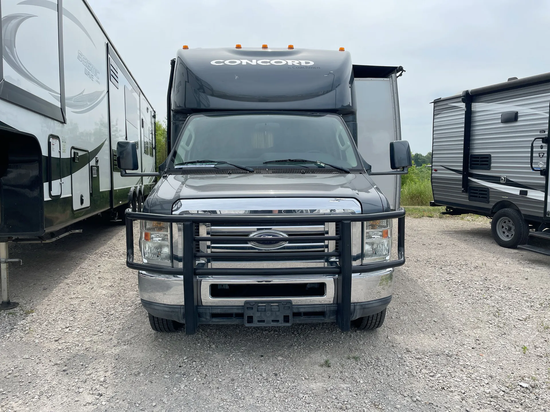 2011 Coachmen Concord 301 SS — front
