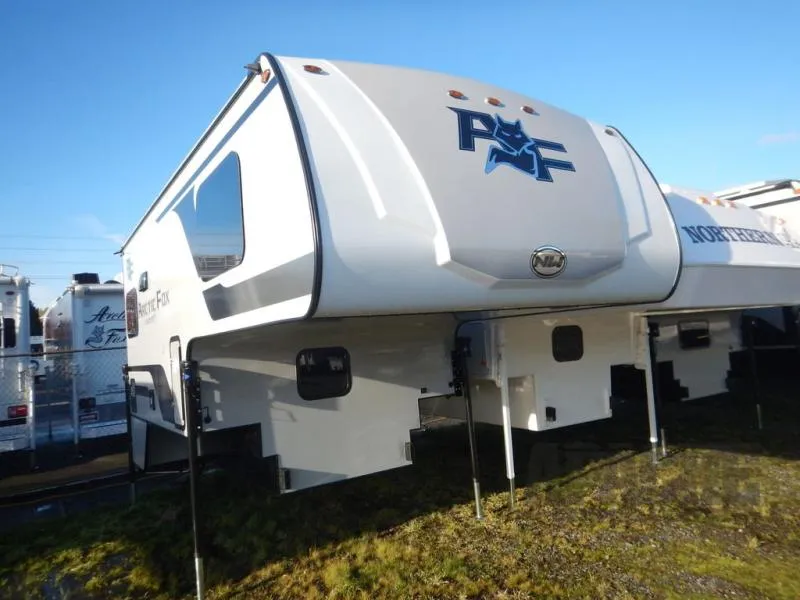2026 Northwood Arctic Fox Camper 865 - Photo 2