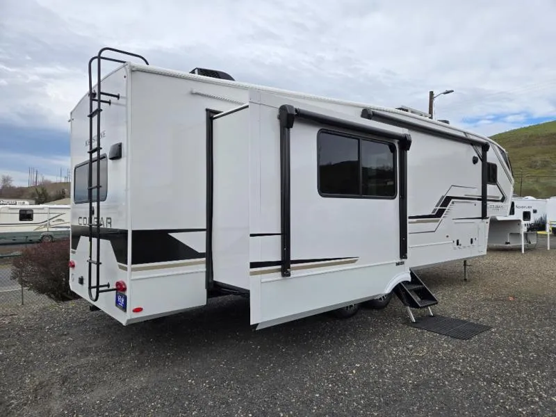 2026 Keystone RV Cougar 29MBD - Photo 4