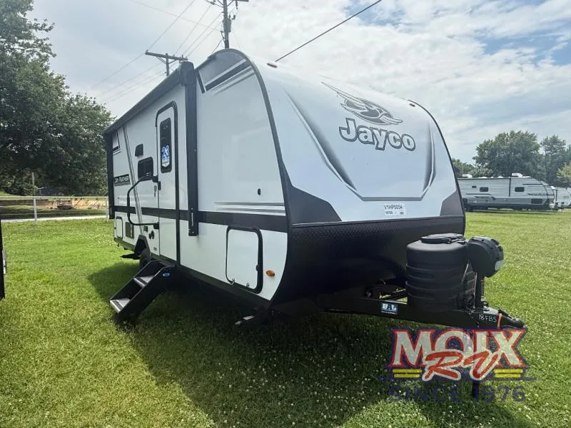 2027 Jayco Jay Feather Air 18FBS - Photo 2