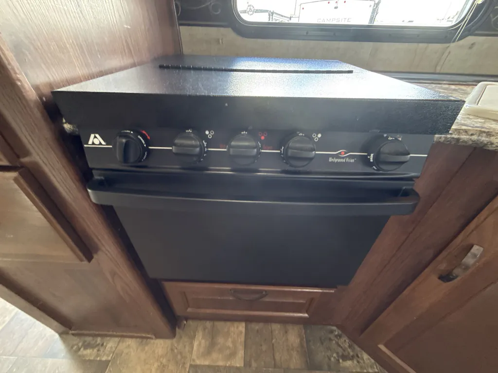 2014 Keystone Outback 298RE, Photos photo 20