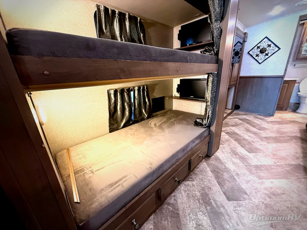 2018 Forest River Georgetown 5 Series GT5 36B5, Photos photo 17