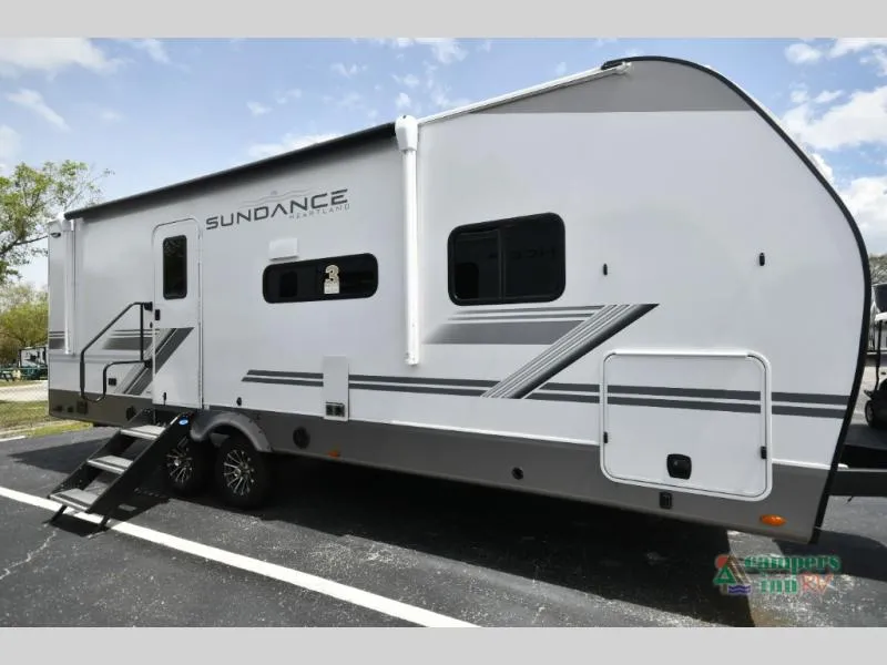 2026 Heartland Sundance Ultra-Lite 27RBSS - Photo 3