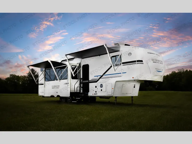 2027 Forest River Cherokee Arctic Wolf 331BH - Photo 2