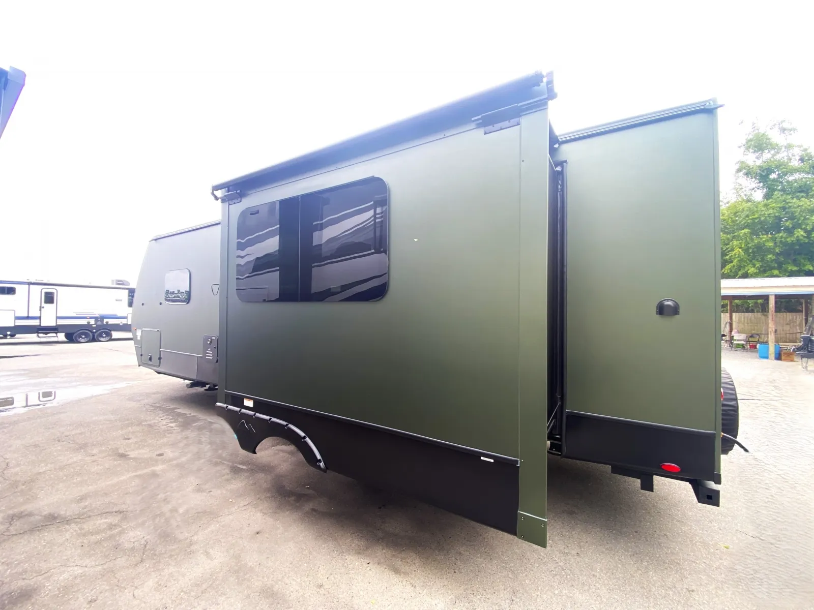 2026 Keystone RV Cougar Half-Ton Hero Edition 25MLE - Photo 4