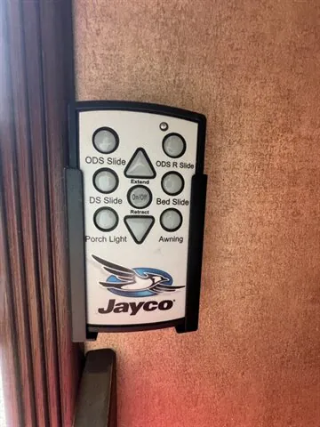 2014 Jayco Pinnacle 31RETS - Photo 3