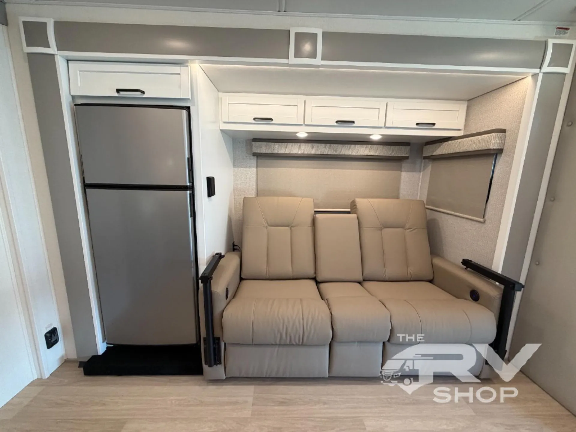 2027 Renegade RV Veracruz 33VRS - Photo 4